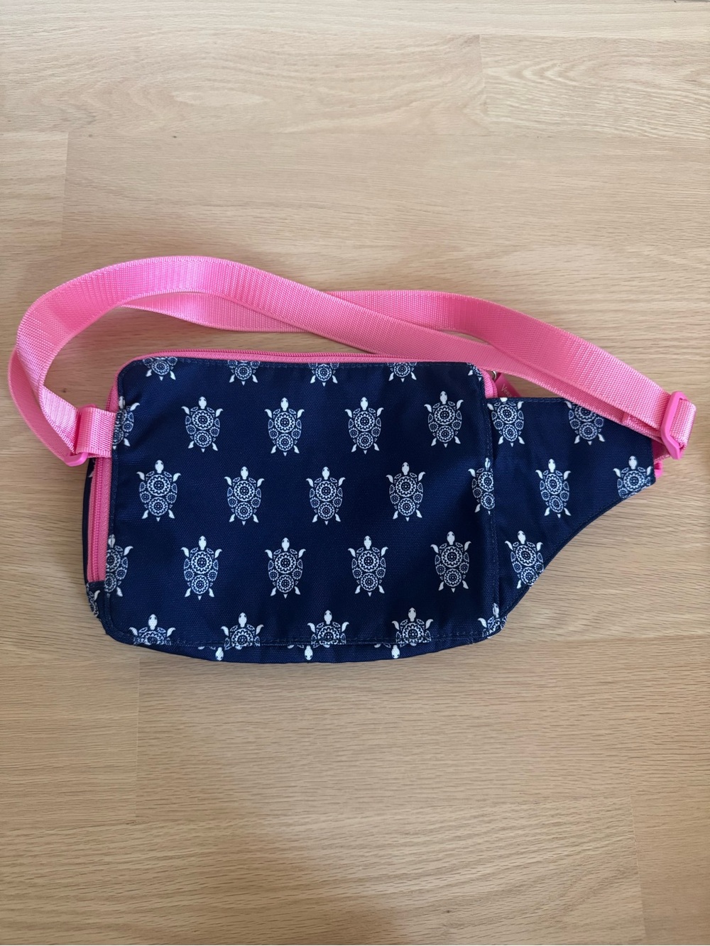 Vera Bradley Sea Turtles Belt Bag Fanny Pack - Picture 5 of 8
